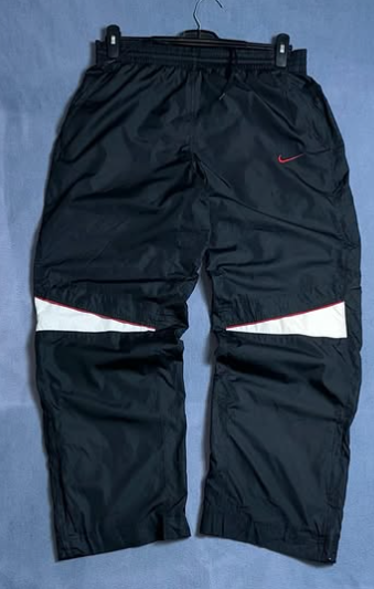 Nike track pants size : waist L /length 41