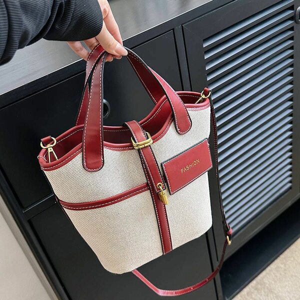 Sac à main en toile chic