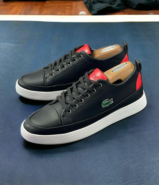 LACOSTE CLASSIC WEAR