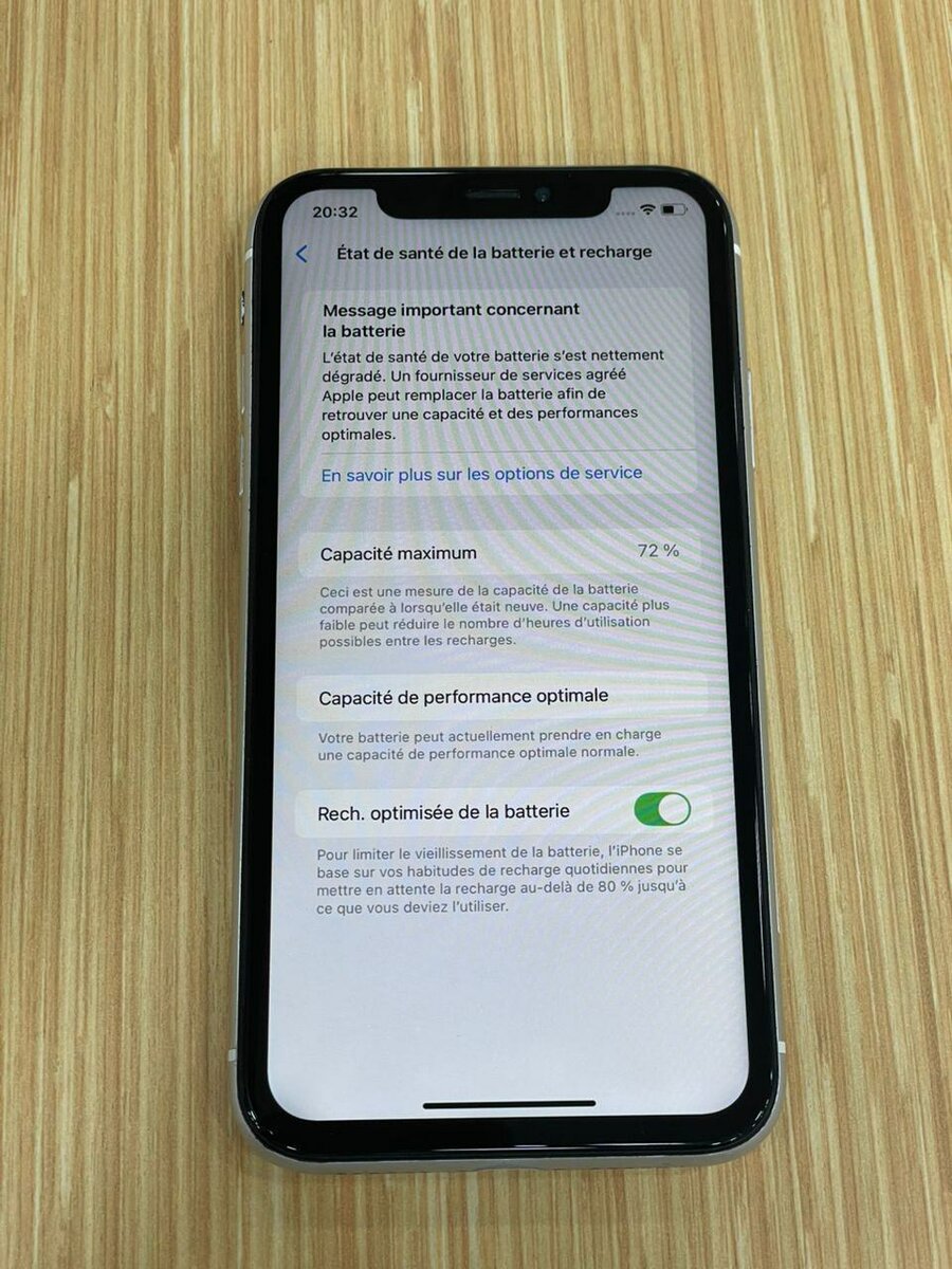 iPhone XR 64GB 2nd main