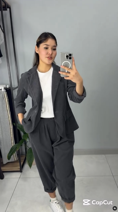 Двойка из вельвета 😍