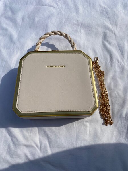 Необычная сумочка