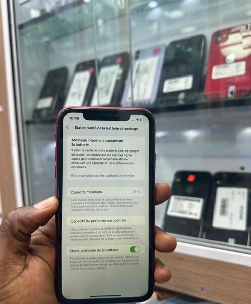 iPhone 11 Rouge Débloqué