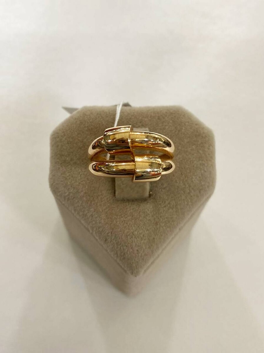 Шикарное кольцо российского производства