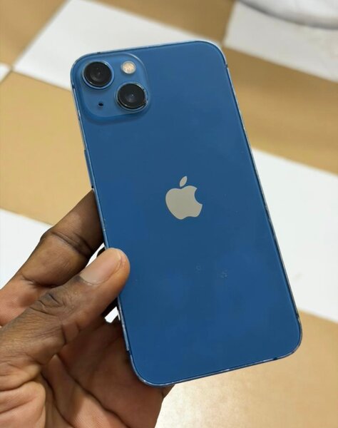 iPhone 13 simple Bleu 128 Go