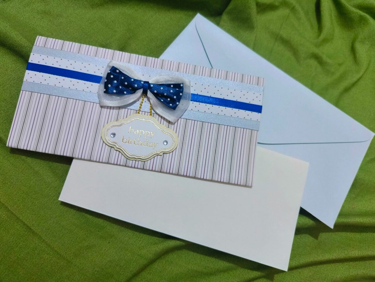 Carte d'anniversaire élégante