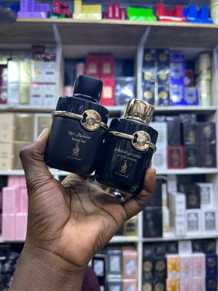 Sensual Oud X let's be  strong