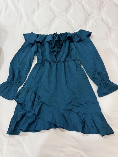 Off shoulder cocktail dress