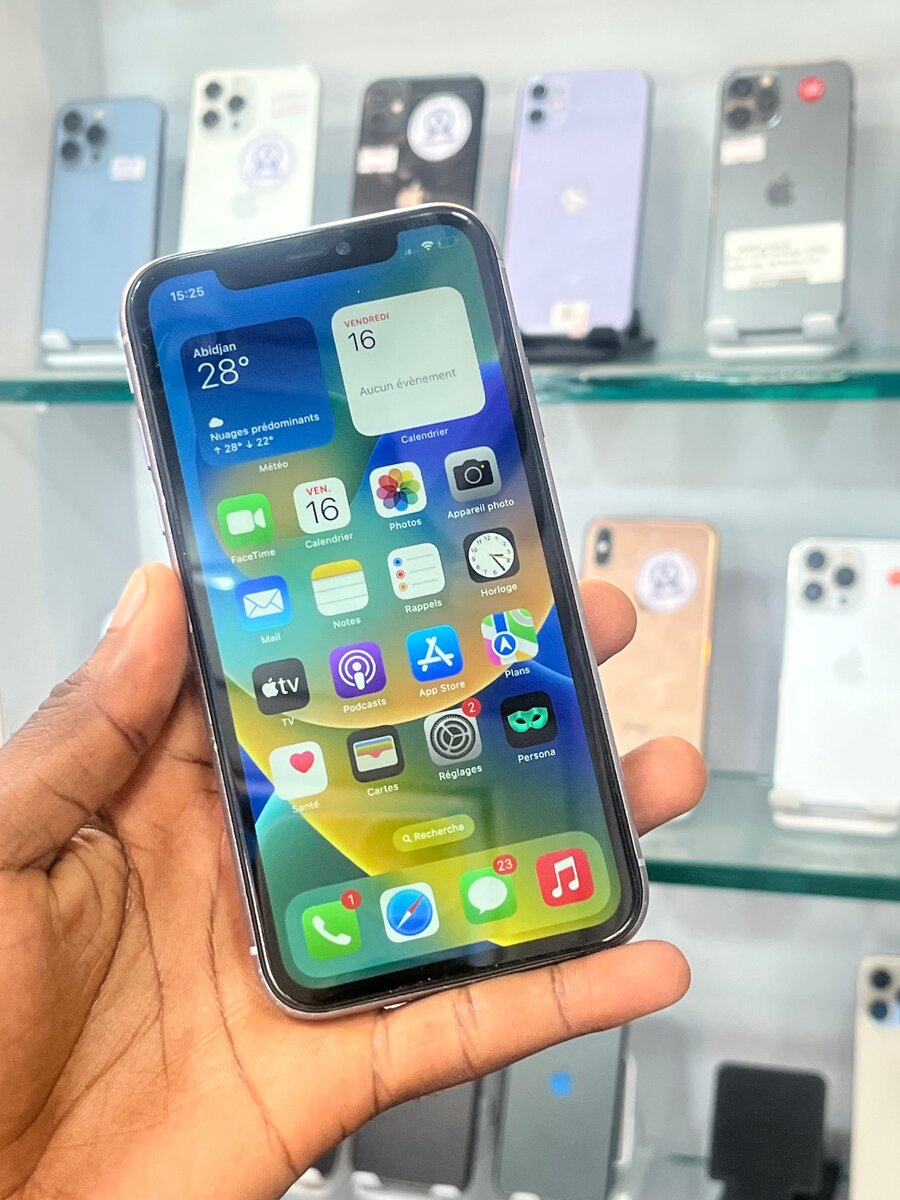iPhone 11 simple