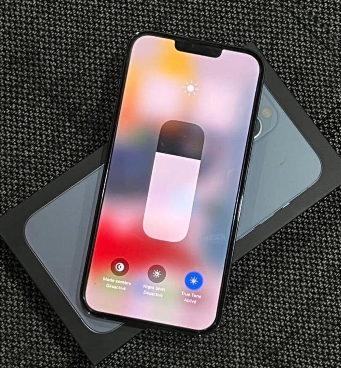 iPhone 15 Pro - 128GB - Argent