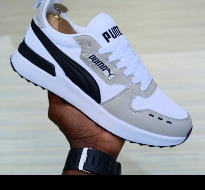 Baskets blanches homme Puma