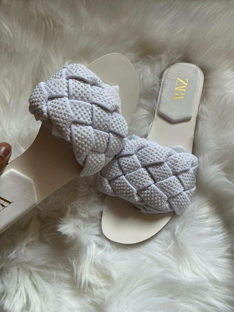 Zara white Original slippers