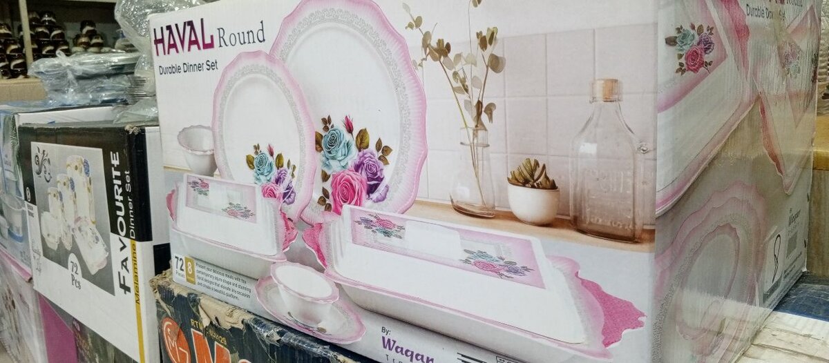 Melamine dinner set