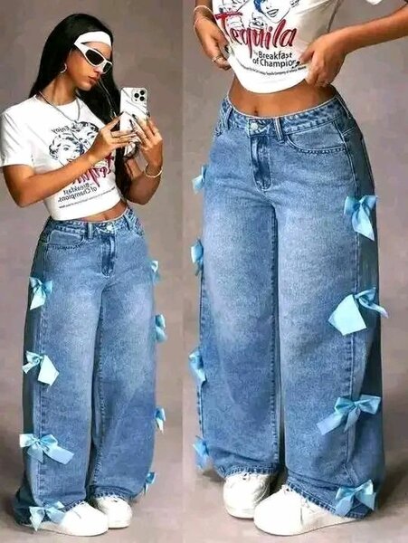 Jean large avec nœuds