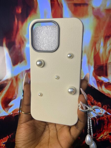 Coque de téléphone chic perles