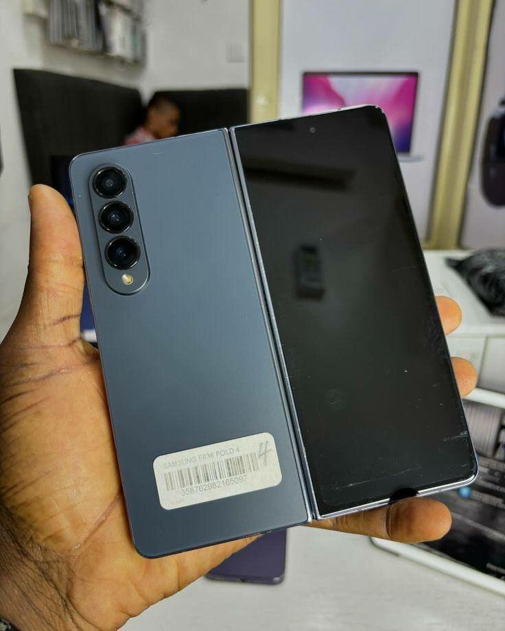 Samsung Galaxy Z Fold4 5G