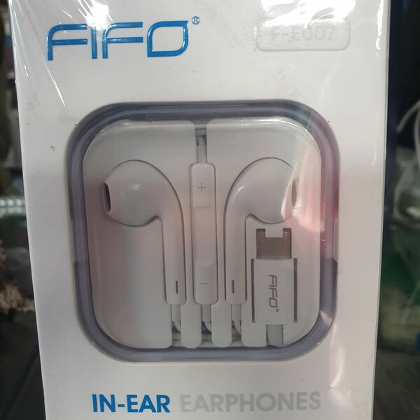 Fifo earphones