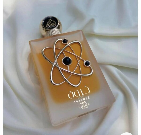 Tharwah Gold perfume