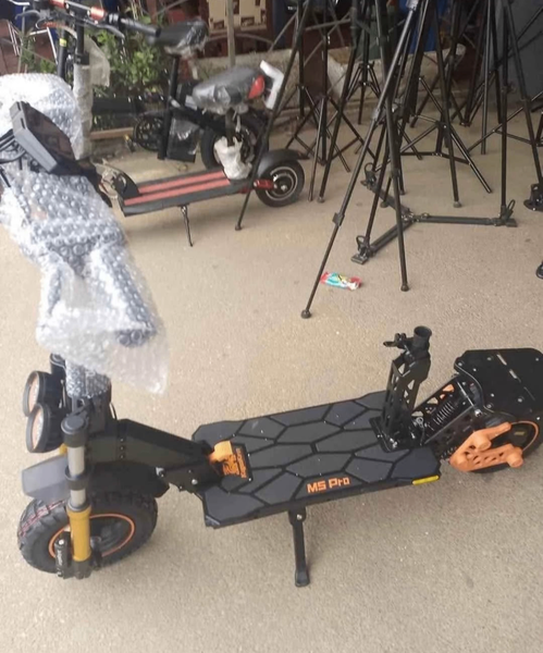 Trottinette électrique tout-terrain MS Pro