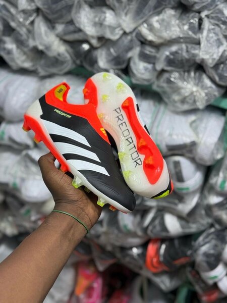 Paire de Magre
