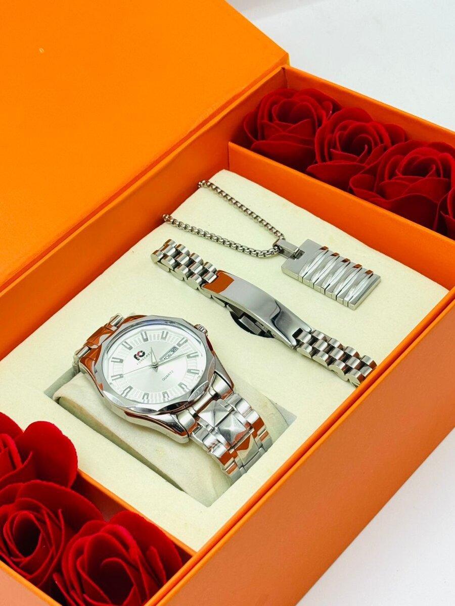 MONTRES,BRACELET,ET CHAÎNE ️