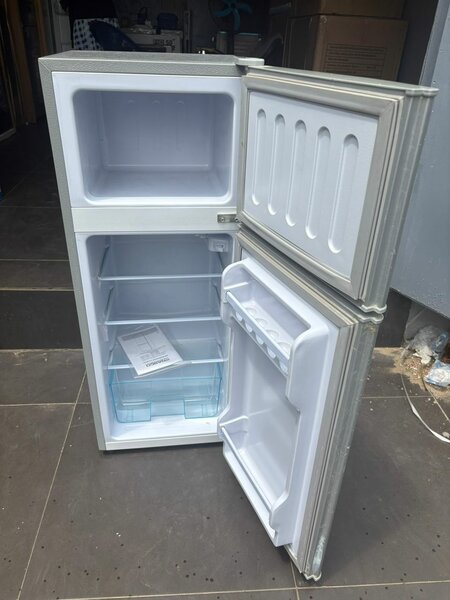 Réfrigérateur compact Inarco