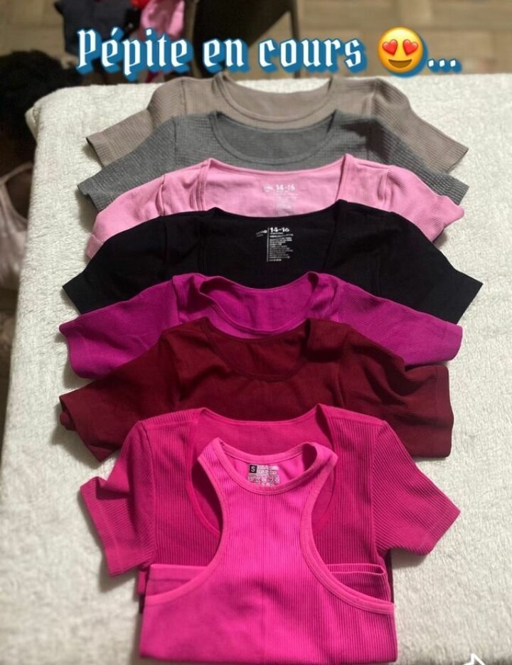 Tops stylés multicolores