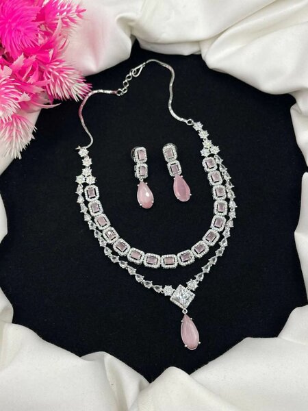 Ladies wedding set Necklace and earrings