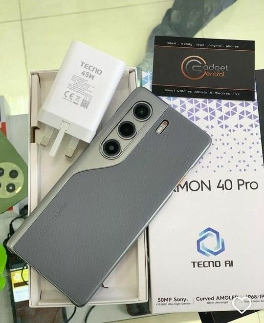 CAMON 40 pro