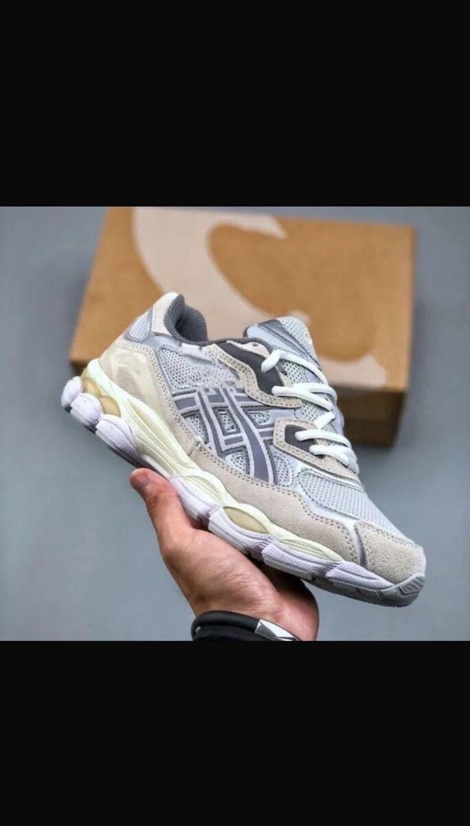 Baskets  asic confortables