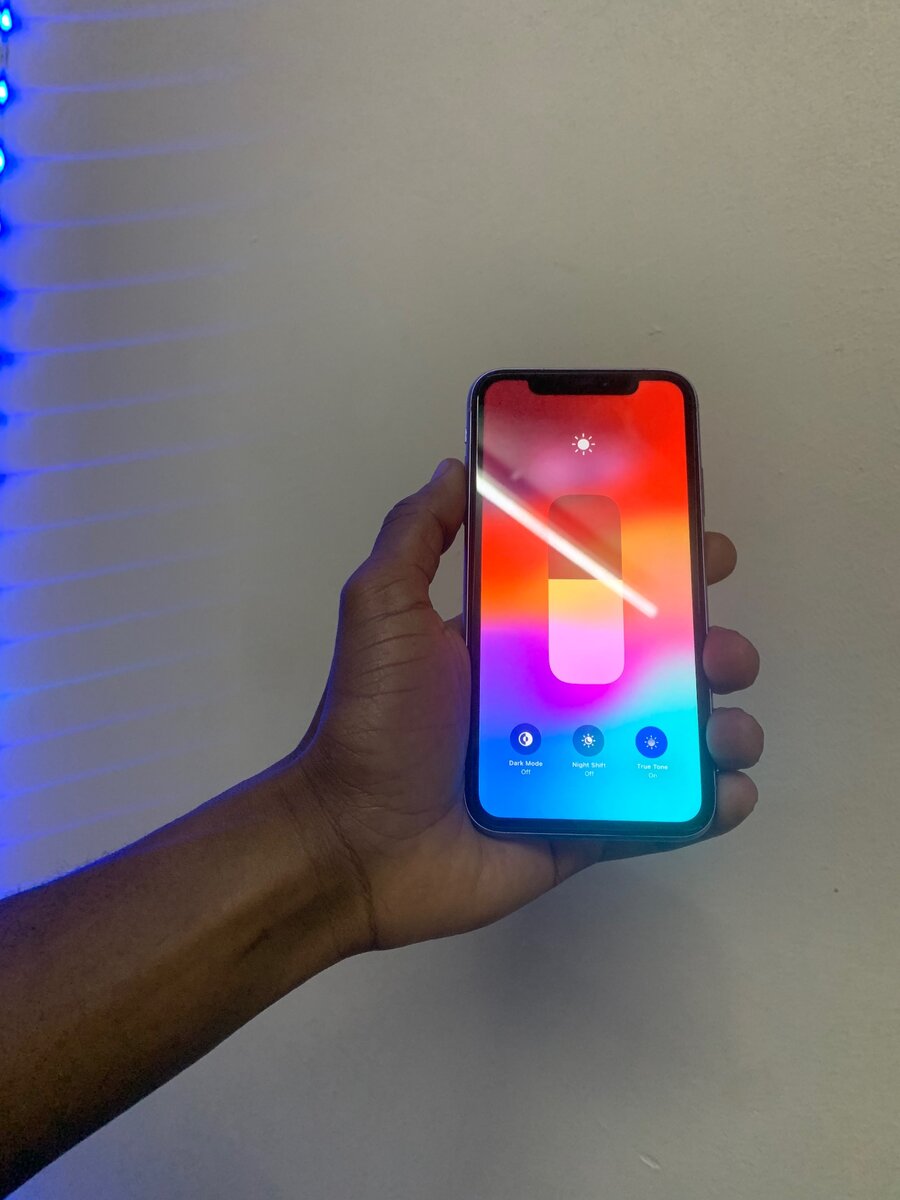 Pre owned iphone XR