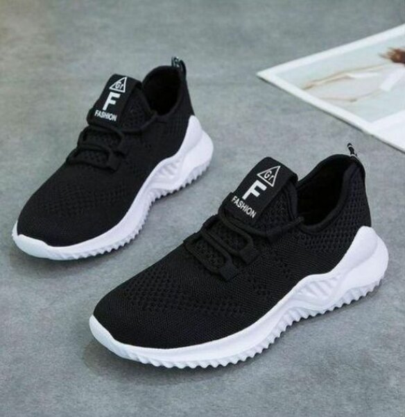 Baskets légères respirantes