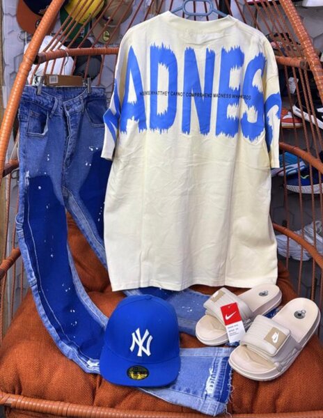 T-shirt imprimé "MADNESS"