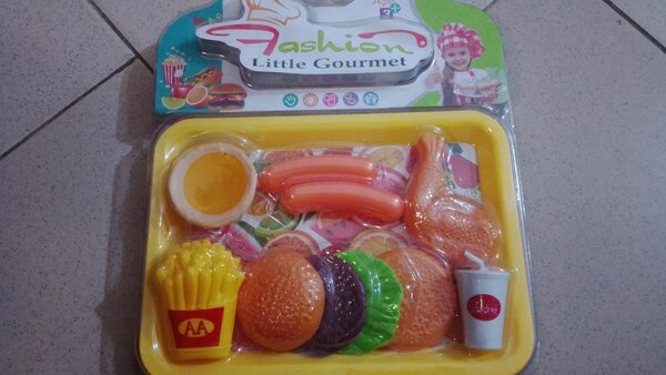 Jeu d'aliments pour enfants