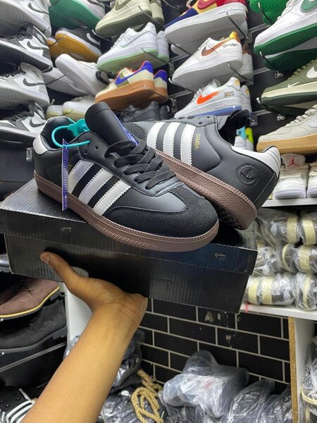 Adidas samba
