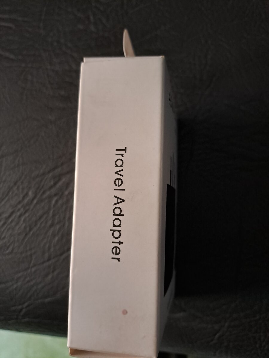 Samsung 45 watts super fast charging adapter