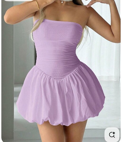 Robe bustier violette élégante
