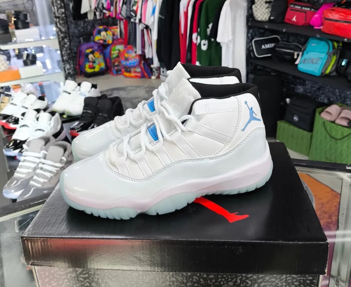 Jordan 11