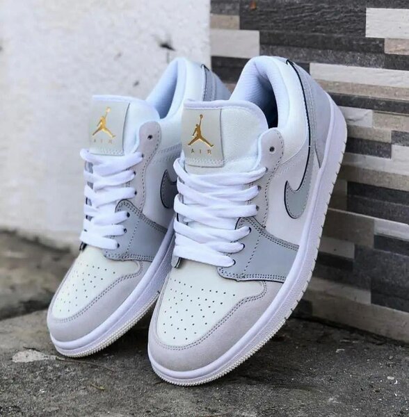 Paire de baskets Jordan