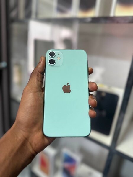 iPhone 11 64GB