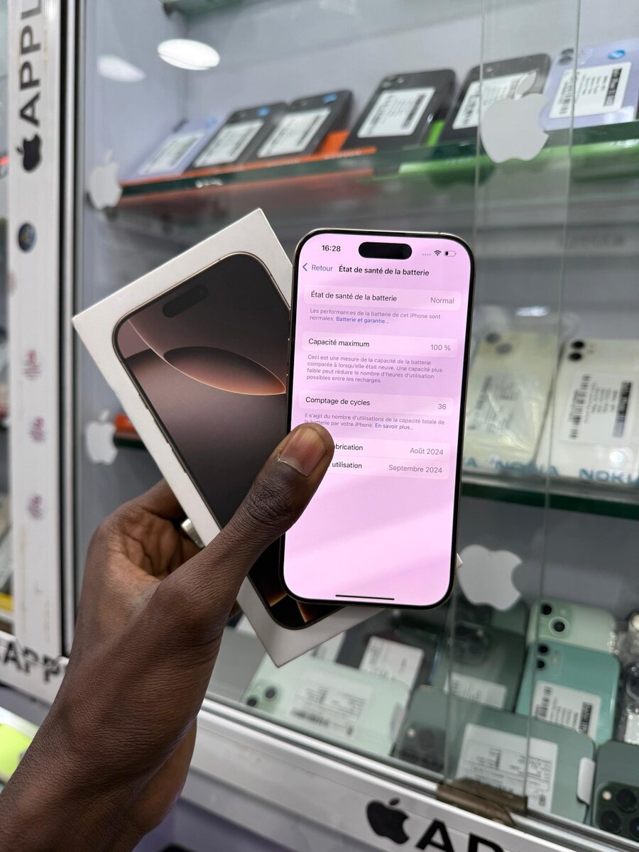 Disponible 16 Pro 128go