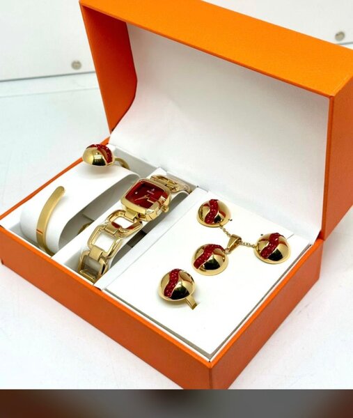 Coffret Montre et Bijoux Élégant