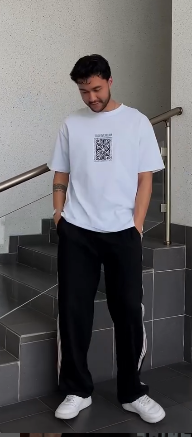 Штанишки с лампасами черного цвета