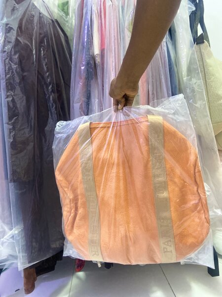 Sac léger en cuir orange