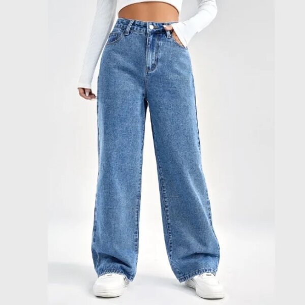 Chaussure plate briante et pantalon jeans gros bas