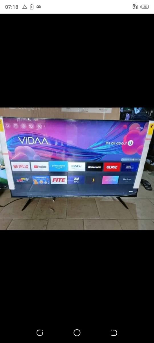 Smart TV 4K UHD 43 pouces