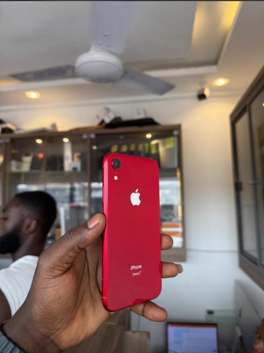 iPhone XR 64GB