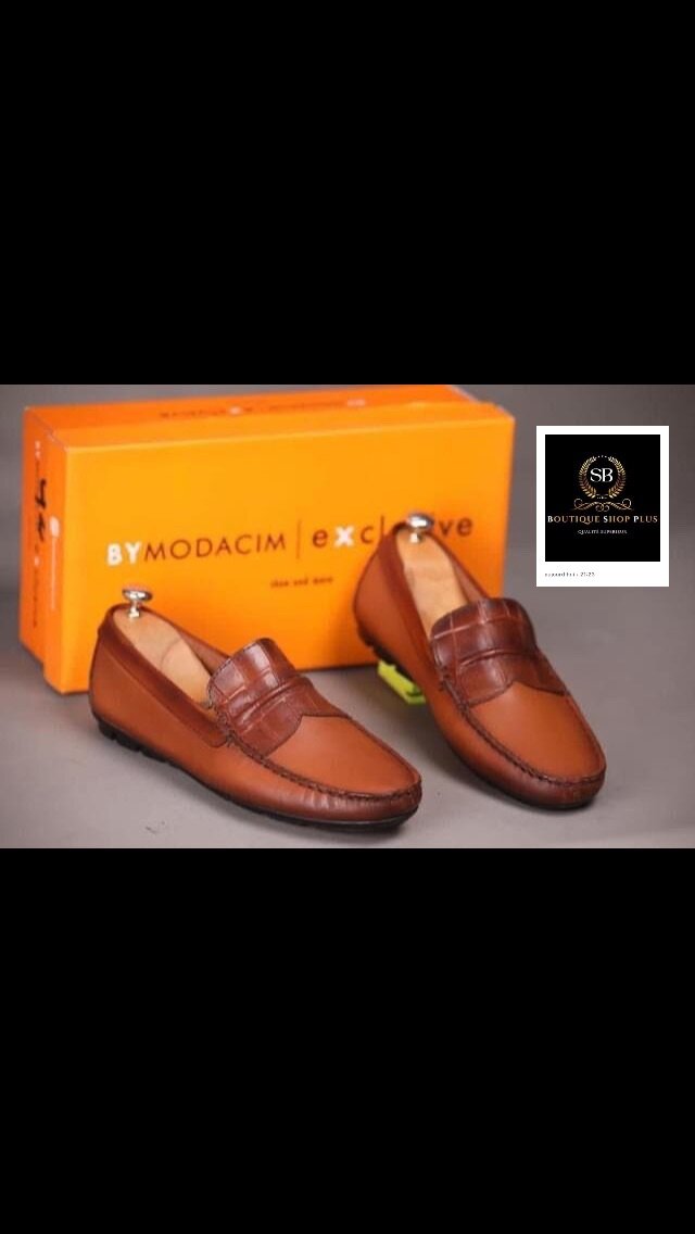 Chaussures baladeuse authentique cuir d'origine avec sa boit