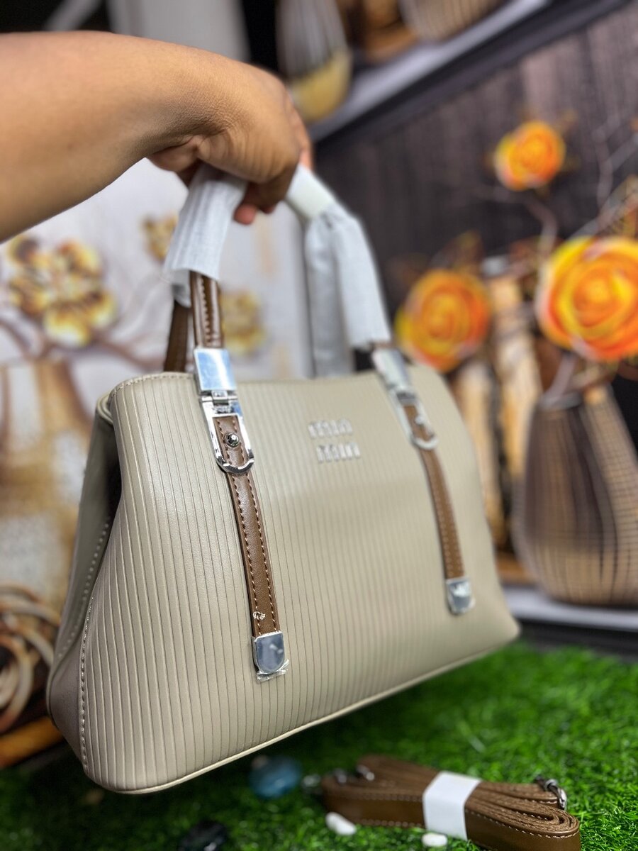 Ladies bag
