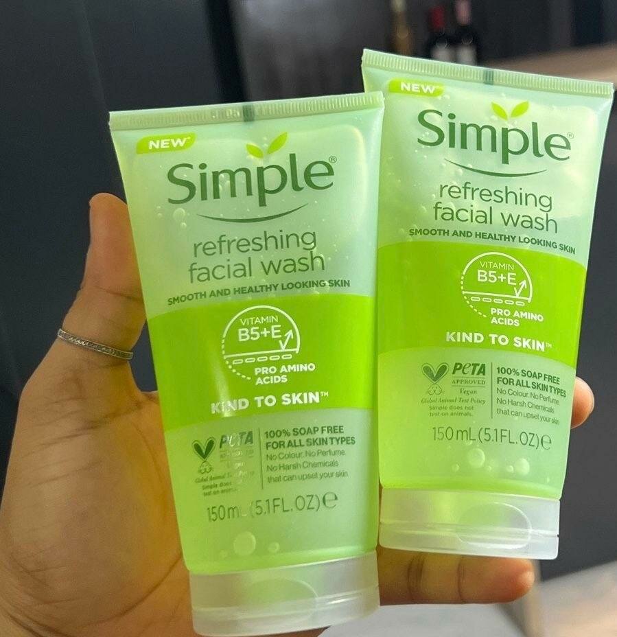 nettoyant de visage Simple